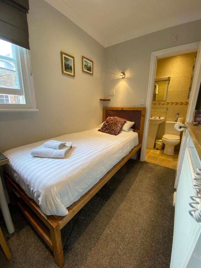 Number 34 Bed And Breakfast York Zewnętrze zdjęcie